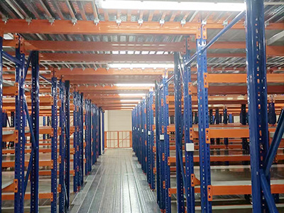 Tấm giá nền thép 